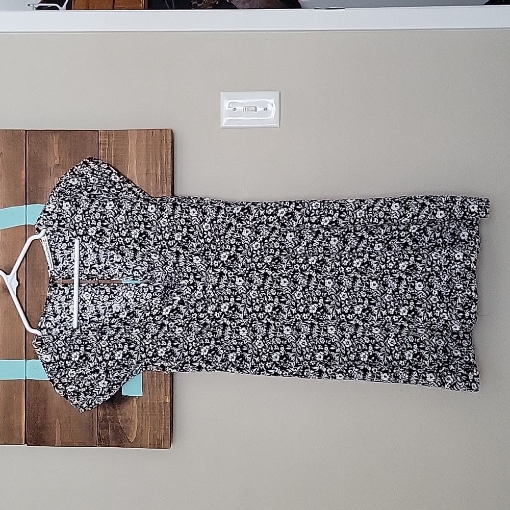 Abercrombie & Fitch Dress with Pockets Size Medium